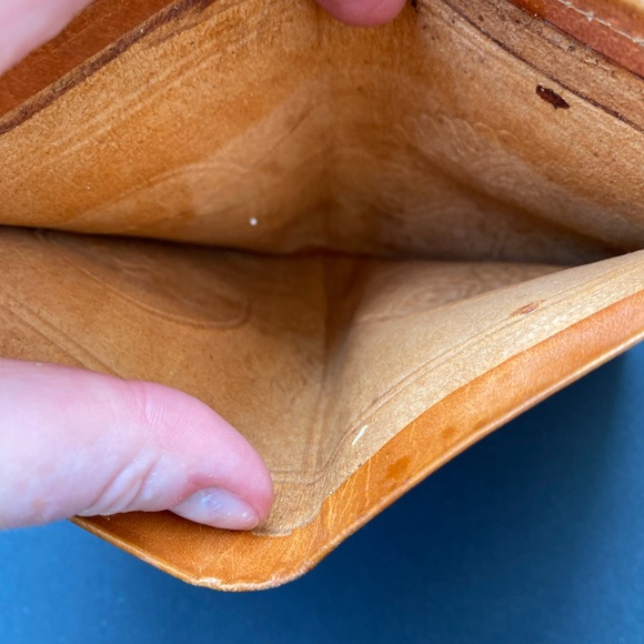 Vintage Souvenir Leather Quebec Wallet - Picture 13 of 13